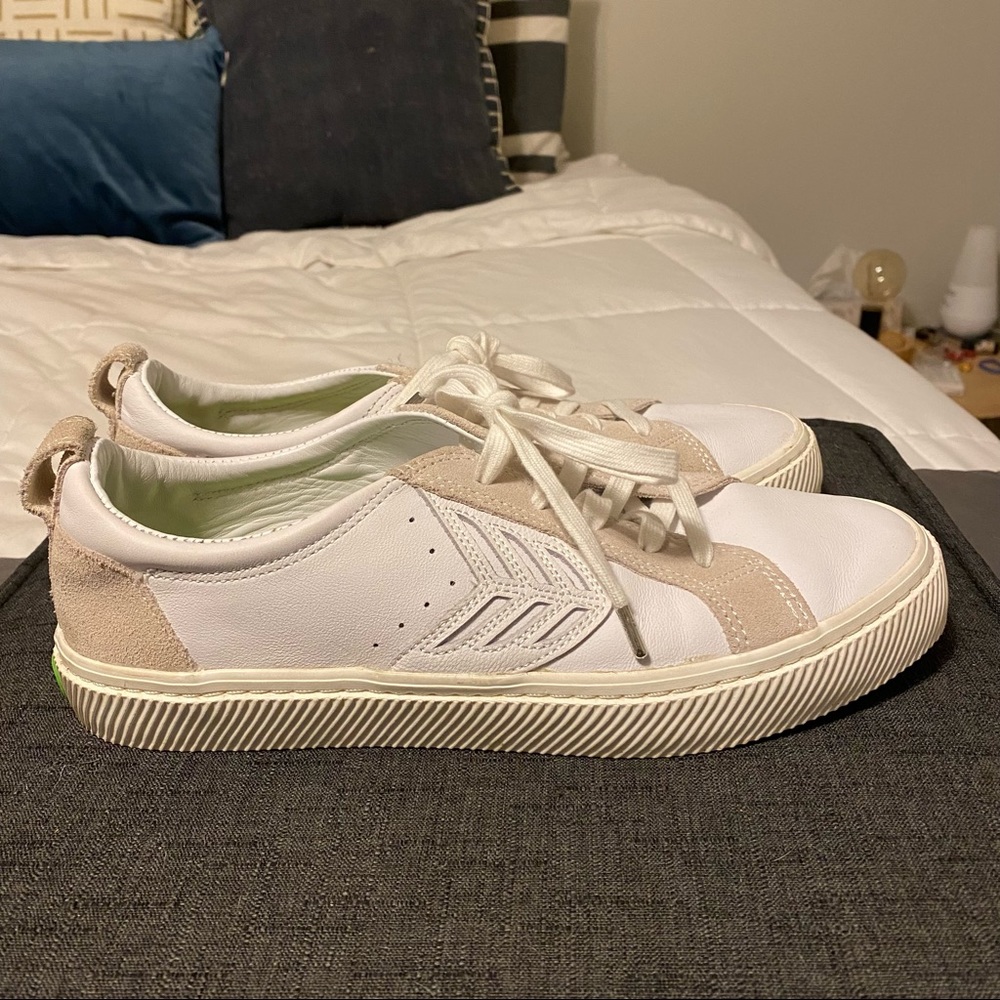 Cariuma Shoes